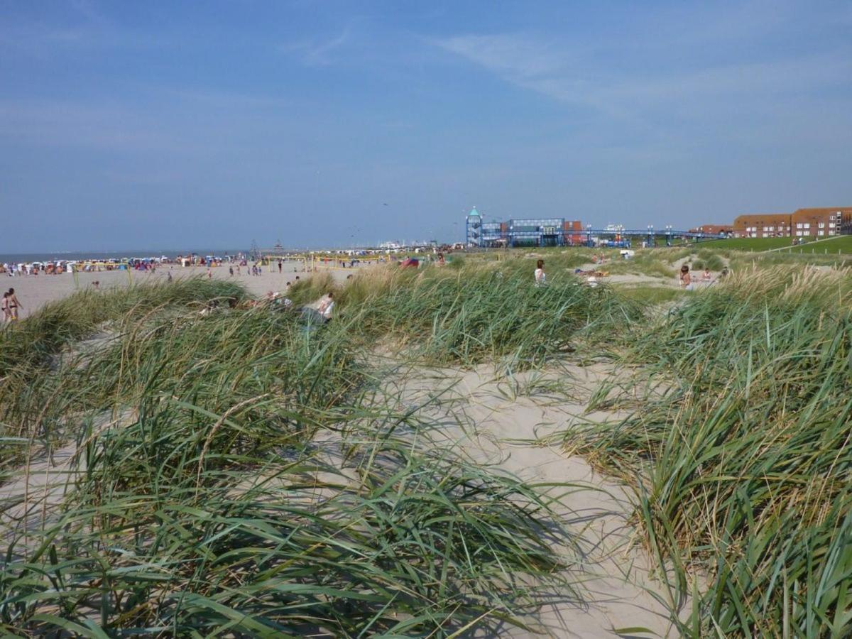 Ferienwohnung Residenz Am Sandstrand Norddeich Norden Bagian luar foto